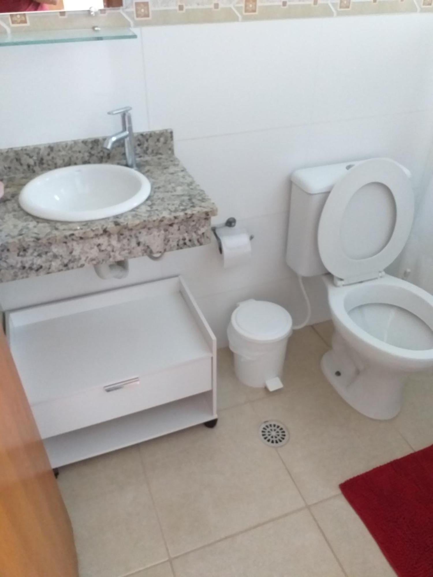 Apartamento No Canto Do Forte, Wi-Fi, Estacionamento Gratuito E Churrasqueira Praia Grande  Luaran gambar
