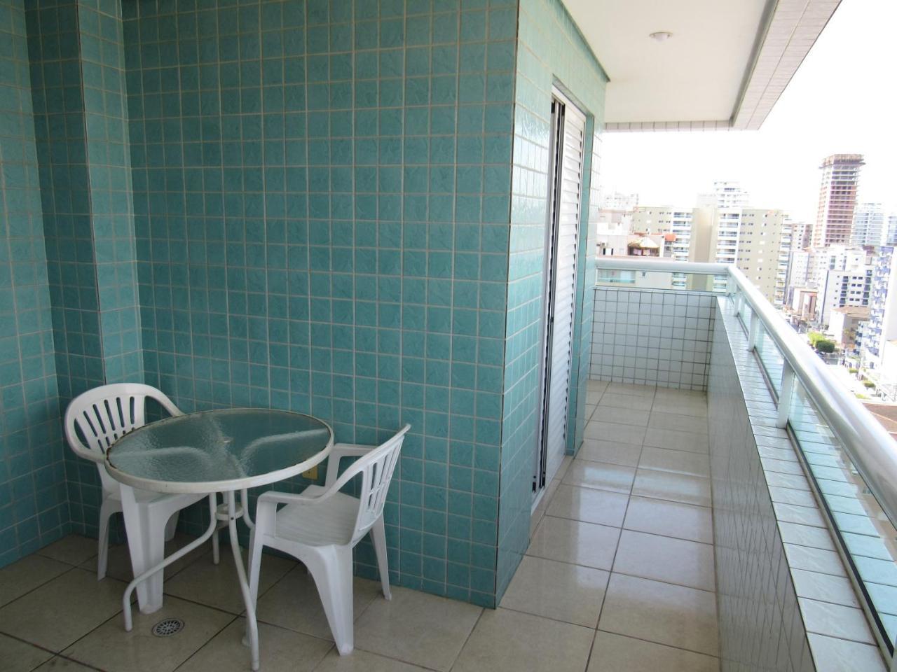 Apartamento No Canto Do Forte, Wi-Fi, Estacionamento Gratuito E Churrasqueira Praia Grande  Luaran gambar