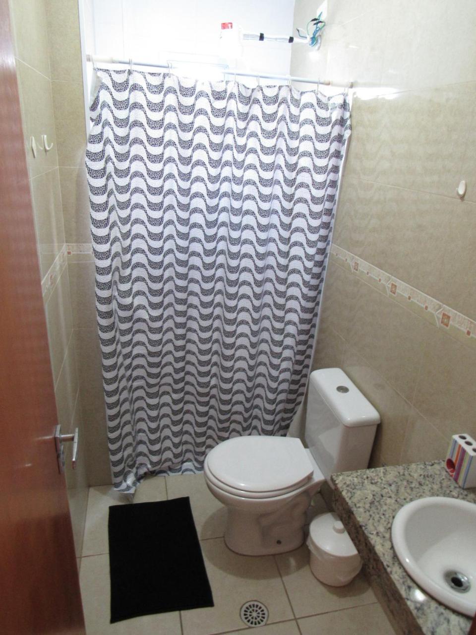 Apartamento No Canto Do Forte, Wi-Fi, Estacionamento Gratuito E Churrasqueira Praia Grande  Luaran gambar